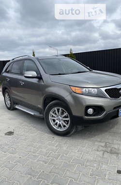 Позашляховик / Кросовер Kia Sorento 2010 в Тернополі