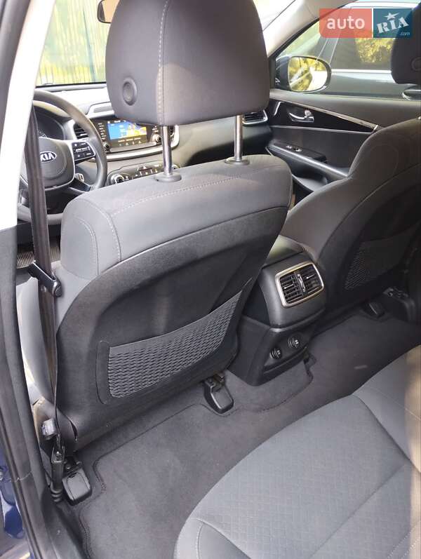 Позашляховик / Кросовер Kia Sorento 2018 в Києві