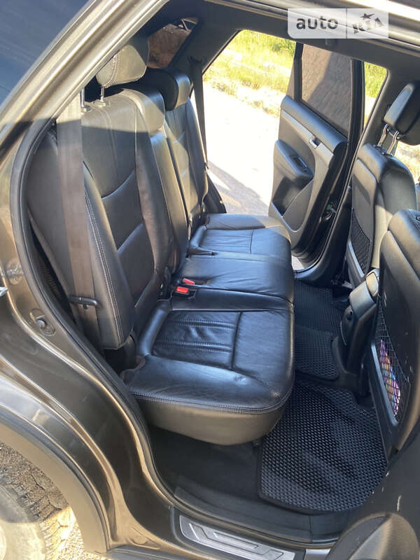 Позашляховик / Кросовер Kia Sorento 2010 в Житомирі