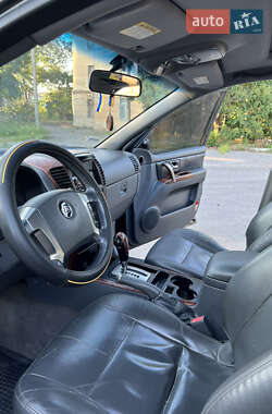Внедорожник / Кроссовер Kia Sorento 2003 в 