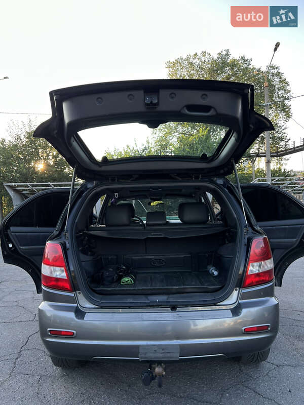 Позашляховик / Кросовер Kia Sorento 2003 в Кривому Розі