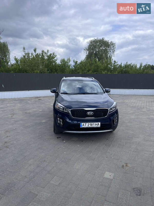 Внедорожник / Кроссовер Kia Sorento 2016 в Городенке