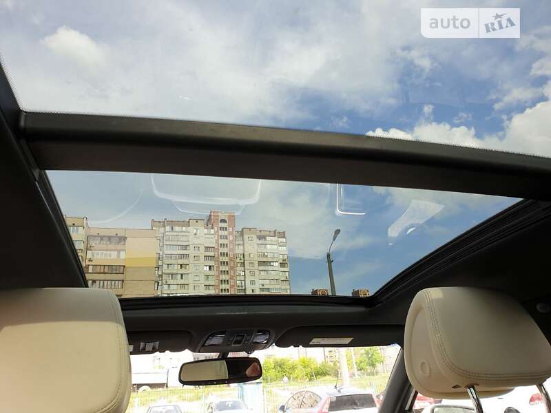 Позашляховик / Кросовер Kia Sorento 2015 в Києві