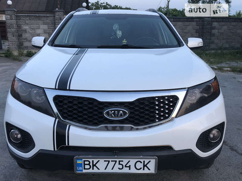 Внедорожник / Кроссовер Kia Sorento 2012 в Ровно