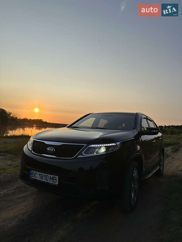 Позашляховик / Кросовер Kia Sorento 2014 в Львові