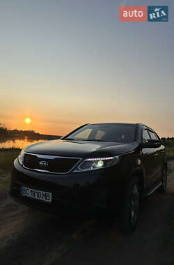 Позашляховик / Кросовер Kia Sorento 2014 в Львові