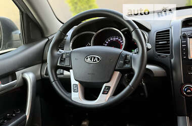 Внедорожник / Кроссовер Kia Sorento 2011 в Дрогобыче