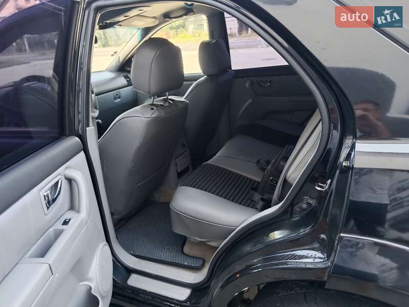 Позашляховик / Кросовер Kia Sorento 2005 в Хмельницькому