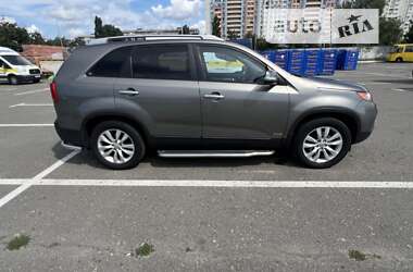 Позашляховик / Кросовер Kia Sorento 2011 в Києві