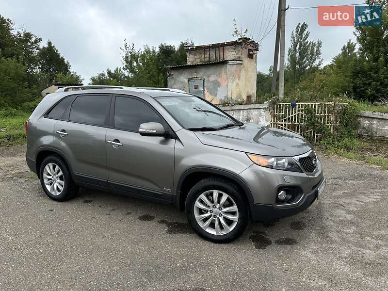 Внедорожник / Кроссовер Kia Sorento 2011 в Львове
