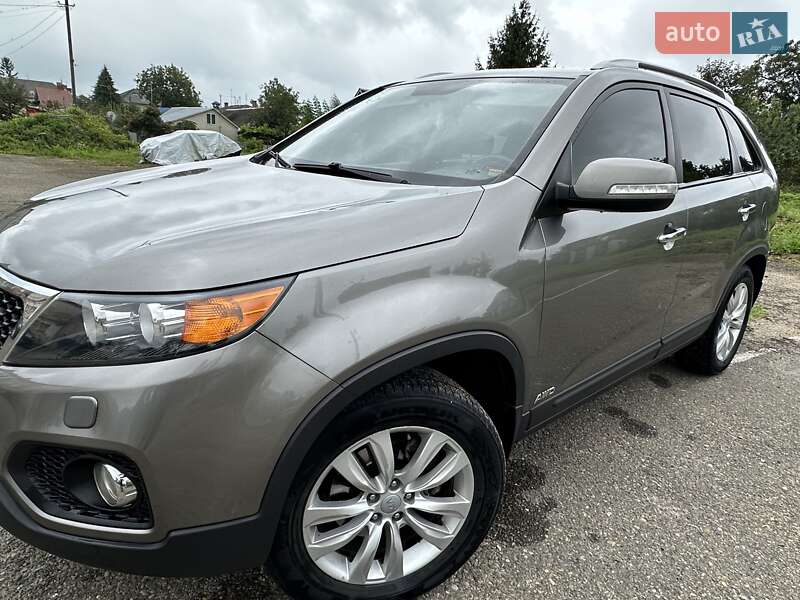 Внедорожник / Кроссовер Kia Sorento 2011 в Львове