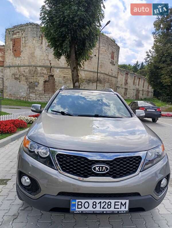 Внедорожник / Кроссовер Kia Sorento 2009 в Бережанах