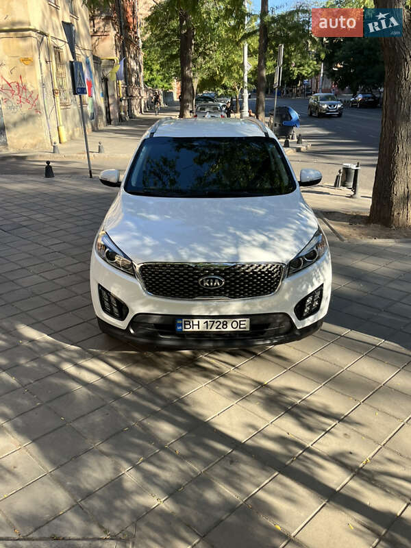 Внедорожник / Кроссовер Kia Sorento 2015 в Одессе