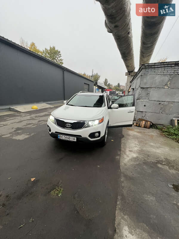 Внедорожник / Кроссовер Kia Sorento 2009 в Киеве фото 7 Внедорожник / Кроссовер Kia Sorento 2009 в Киеве