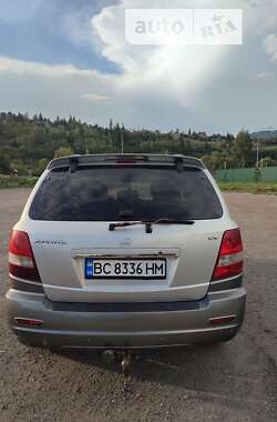 Позашляховик / Кросовер Kia Sorento 2004 в 
