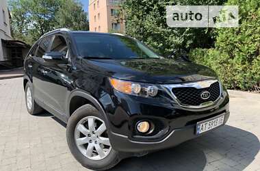 Внедорожник / Кроссовер Kia Sorento 2011 в Надворной