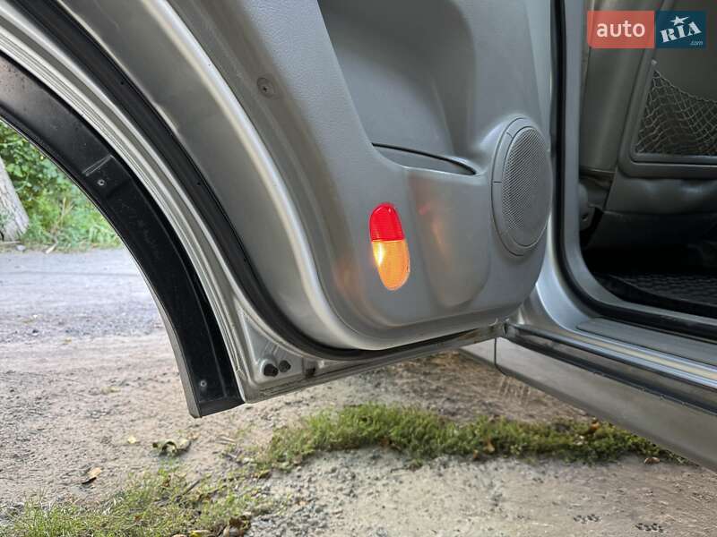 Позашляховик / Кросовер Kia Sorento 2006 в Борисполі фото 15 Позашляховик / Кросовер Kia Sorento 2006 в Борисполі