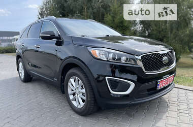 Позашляховик / Кросовер Kia Sorento 2015 в Луцьку