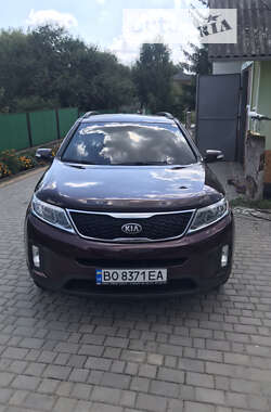 Внедорожник / Кроссовер Kia Sorento 2013 в Скалате