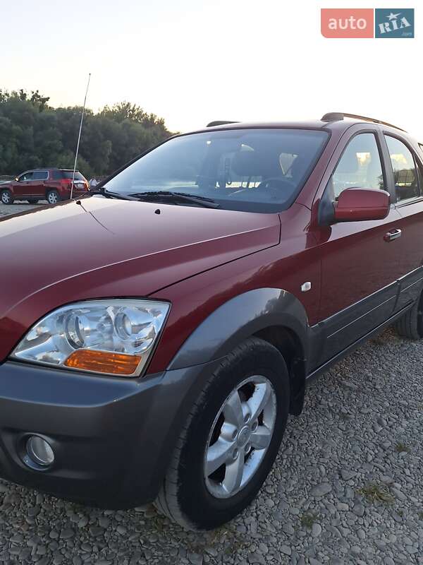 Внедорожник / Кроссовер Kia Sorento 2009 в Черновцах