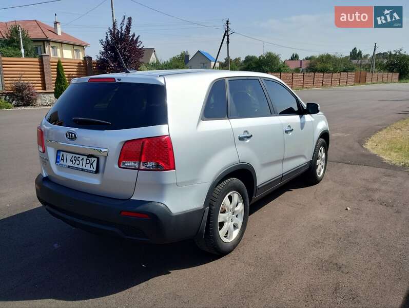 Внедорожник / Кроссовер Kia Sorento 2011 в Киеве