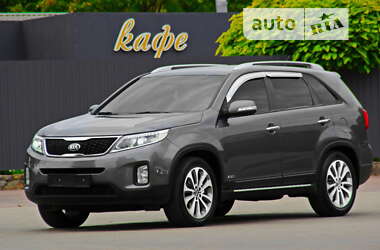 Позашляховик / Кросовер Kia Sorento 2013 в Дніпрі