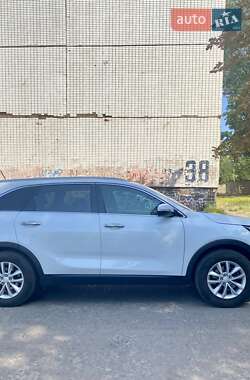 Позашляховик / Кросовер Kia Sorento 2015 в Кривому Розі