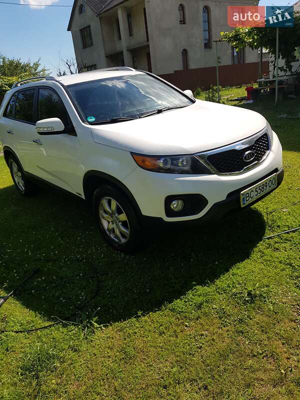 Позашляховик / Кросовер Kia Sorento 2011 в Рудки