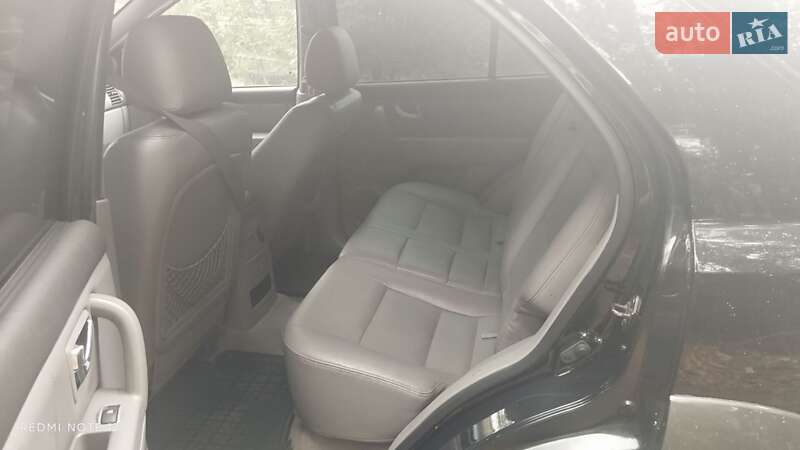 Внедорожник / Кроссовер Kia Sorento 2006 в Херсоне