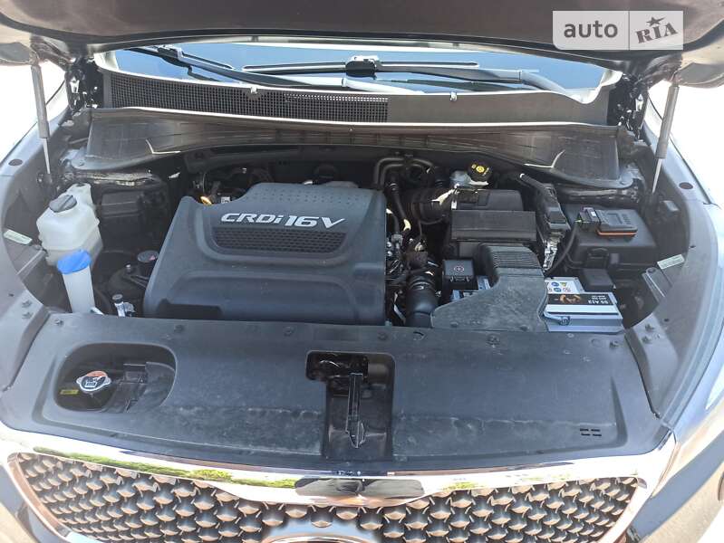 Внедорожник / Кроссовер Kia Sorento 2016 в Николаеве