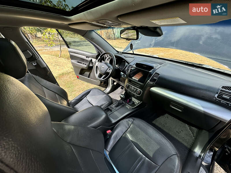 Внедорожник / Кроссовер Kia Sorento 2014 в Ахтырке