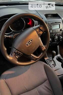 Внедорожник / Кроссовер Kia Sorento 2011 в Бориславе