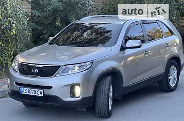 Внедорожник / Кроссовер Kia Sorento 2014 в Днепре