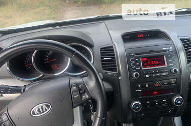 Позашляховик / Кросовер Kia Sorento 2010 в Запоріжжі