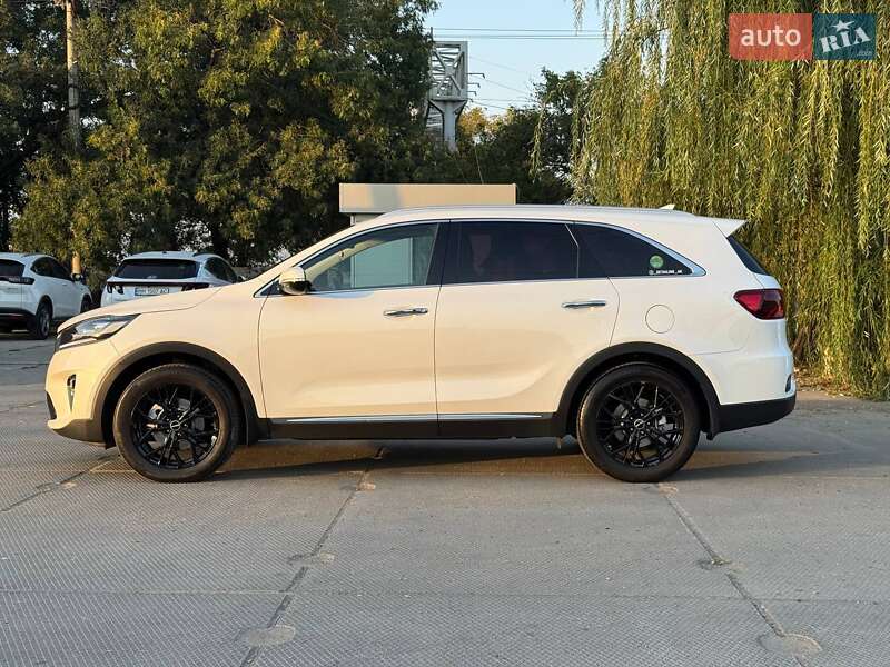 Позашляховик / Кросовер Kia Sorento 2017 в Одесі
