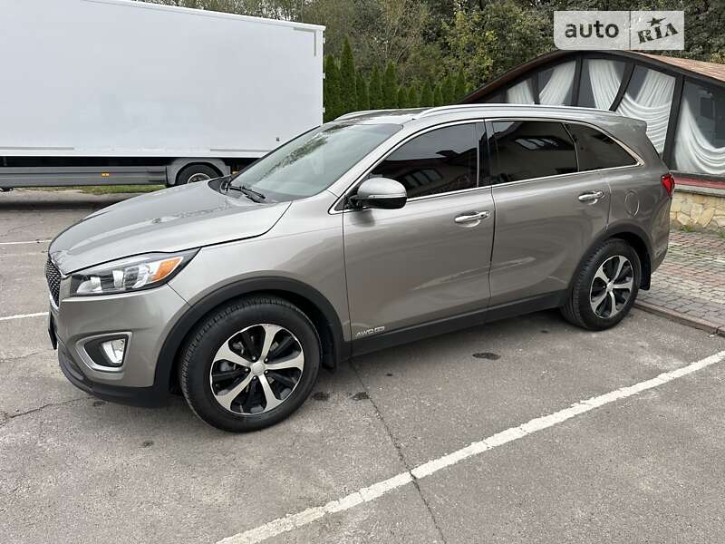 Позашляховик / Кросовер Kia Sorento 2017 в Тернополі