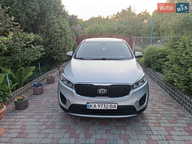 Внедорожник / Кроссовер Kia Sorento 2015 в Киеве