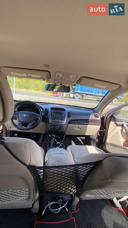 Внедорожник / Кроссовер Kia Sorento 2014 в Винниках