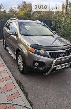 Внедорожник / Кроссовер Kia Sorento 2010 в Тараще