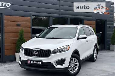 Внедорожник / Кроссовер Kia Sorento 2016 в Ровно