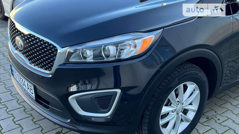Внедорожник / Кроссовер Kia Sorento 2015 в Ивано-Франковске