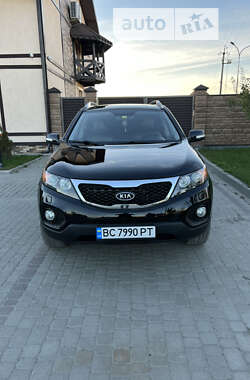 Внедорожник / Кроссовер Kia Sorento 2010 в Радехове