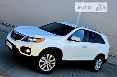 Позашляховик / Кросовер Kia Sorento 2011 в Івано-Франківську