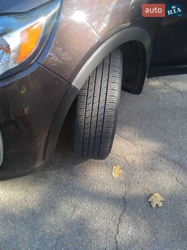 Внедорожник / Кроссовер Kia Sorento 2015 в Кропивницком