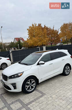 Внедорожник / Кроссовер Kia Sorento 2018 в Южноукраинске