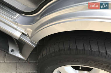 Внедорожник / Кроссовер Kia Sorento 2006 в 