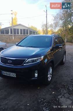 Внедорожник / Кроссовер Kia Sorento 2013 в 