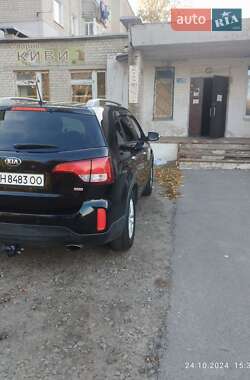 Внедорожник / Кроссовер Kia Sorento 2013 в 