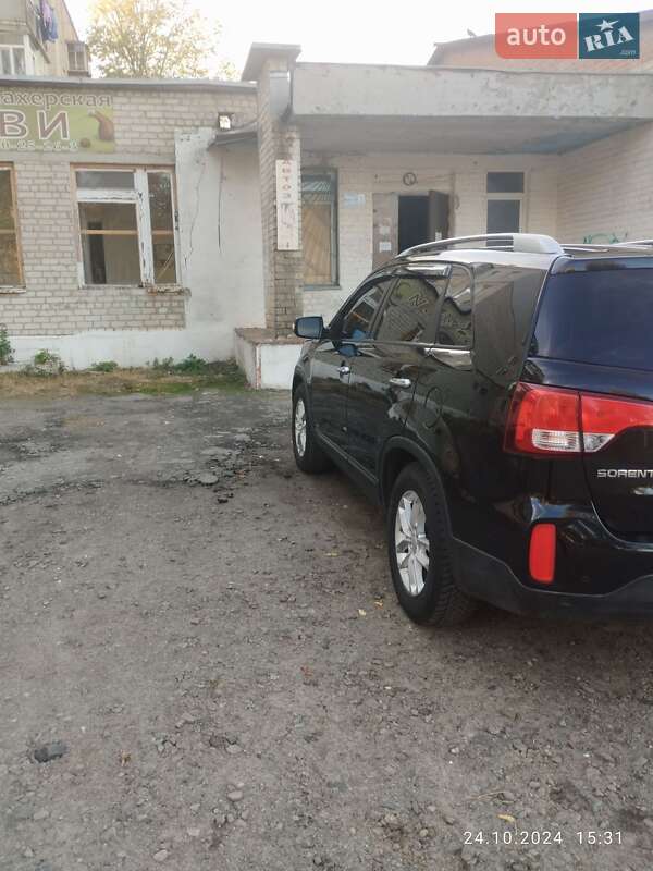 Позашляховик / Кросовер Kia Sorento 2013 в Балаклії фото 4 Позашляховик / Кросовер Kia Sorento 2013 в Балаклії