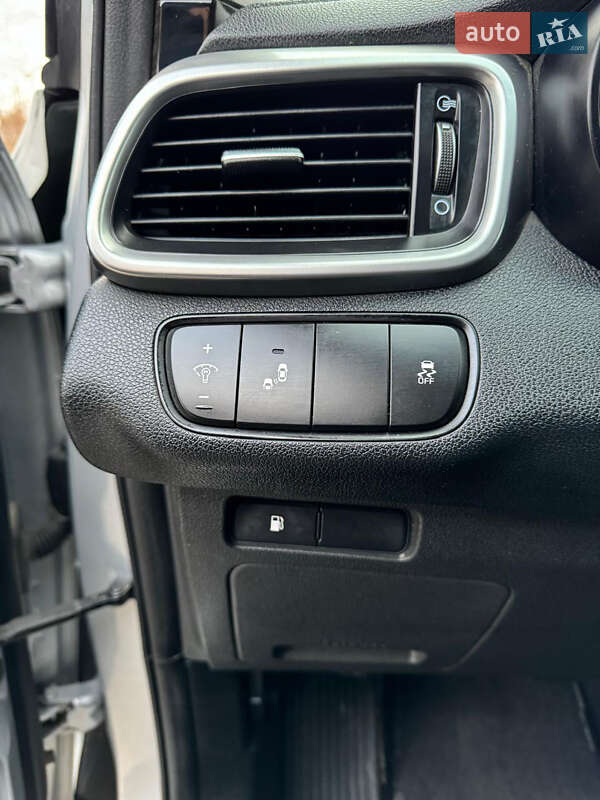 Внедорожник / Кроссовер Kia Sorento 2018 в Харькове